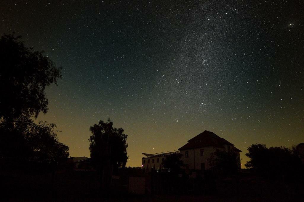 Jeleni Farma Jecmeniste Vrbovec Bagian luar foto